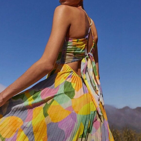 Yellow Boho Women's Floral Print Pleated Spaghetti Strap Sexy V-Neck Sundress - Picture 5 of 8